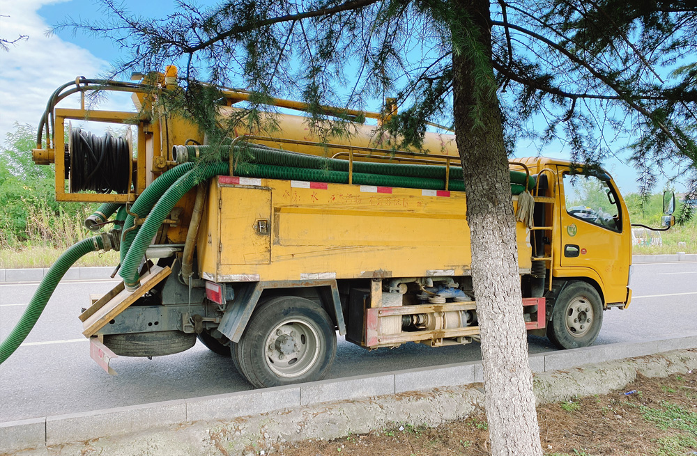 283东山清洗抽粪车